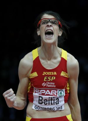 Ruth Beitia, deportista profesional, oro en los europeos de atletismo con pista cubierta