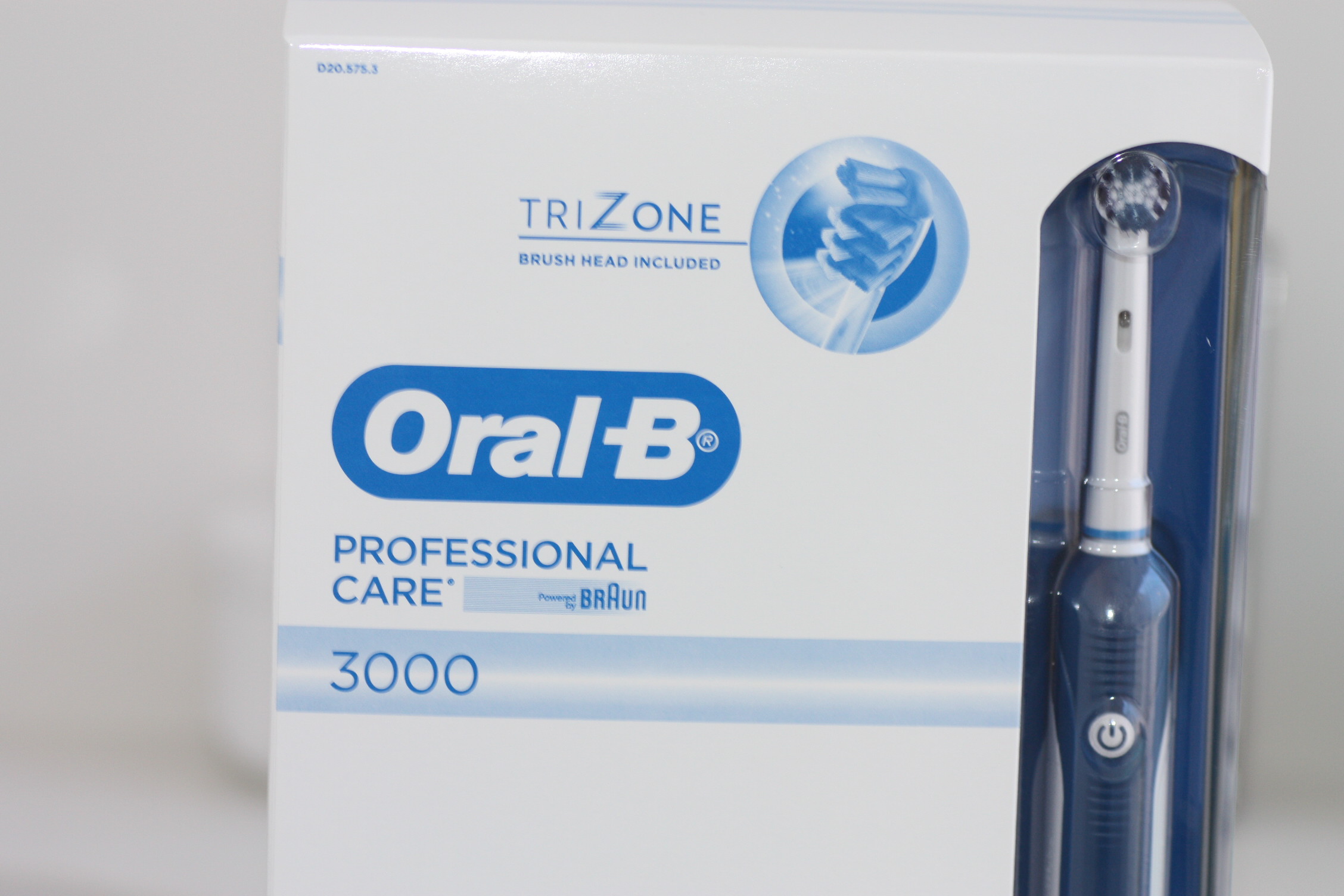 Oral-B Professional Care 3000 con cabezal TriZone